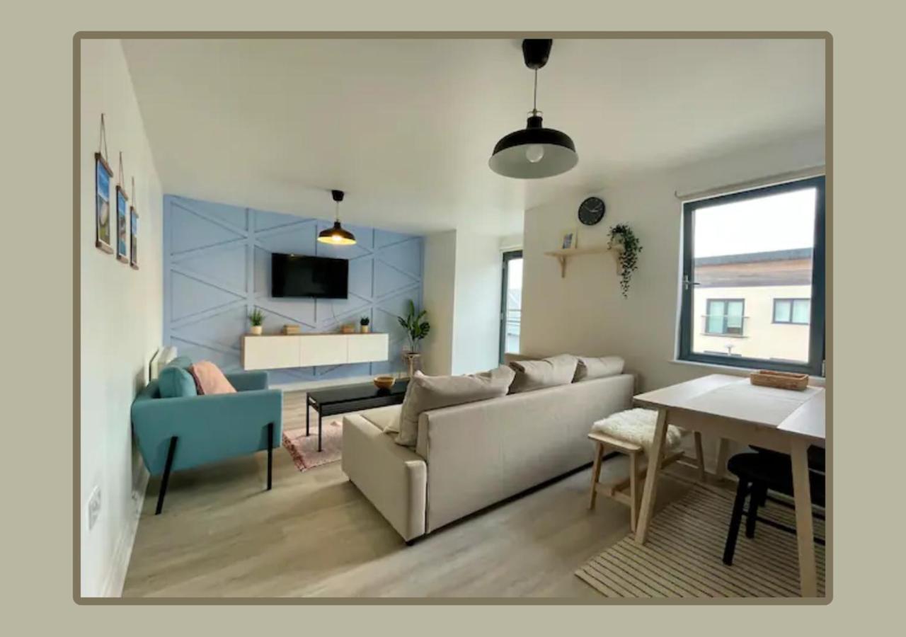 Family Friendly Maritime Apartment سوانسي المظهر الخارجي الصورة